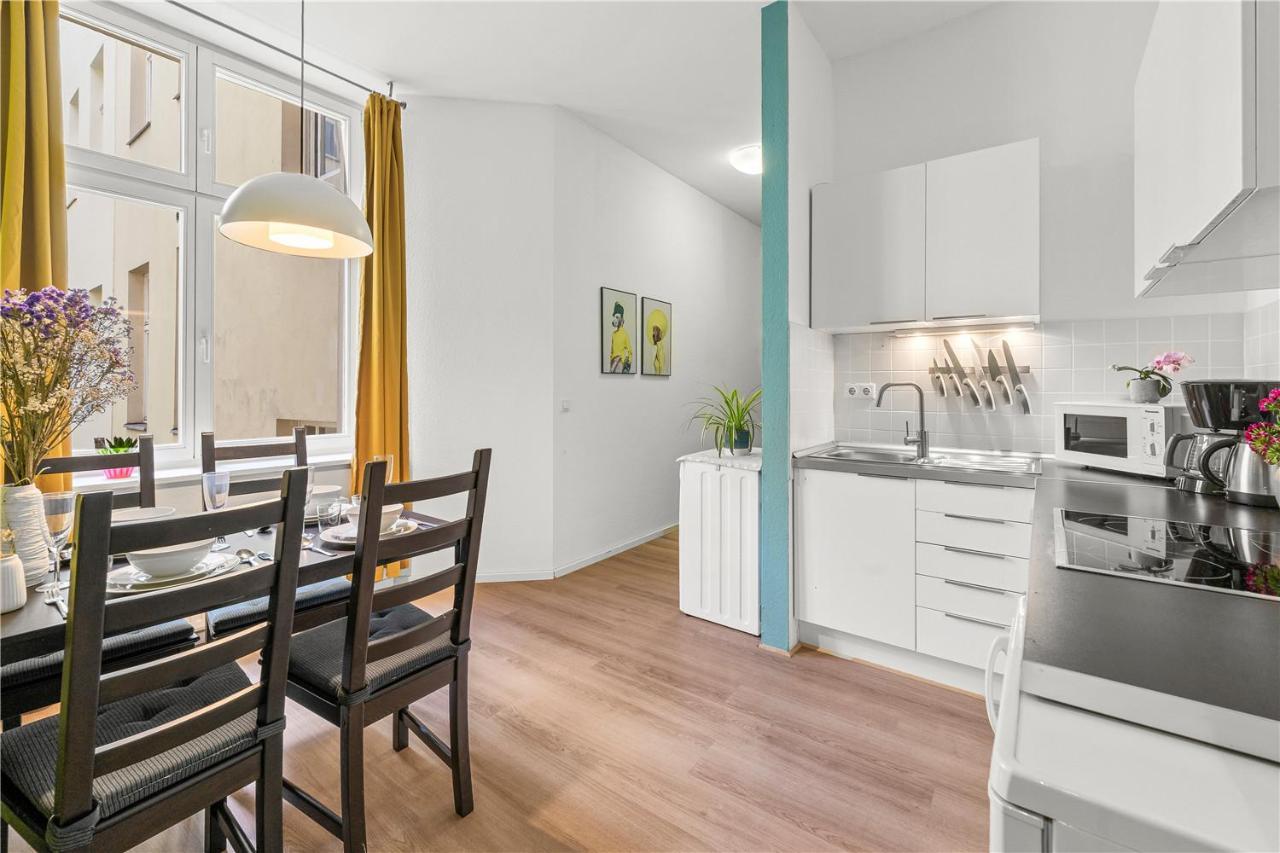 Holiday 33 Apartments Efg Schoenhauser Allee Mit Balkon Berlino Esterno foto